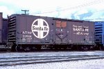 Santa Fe 40' box ATSF #22022 with grain door.